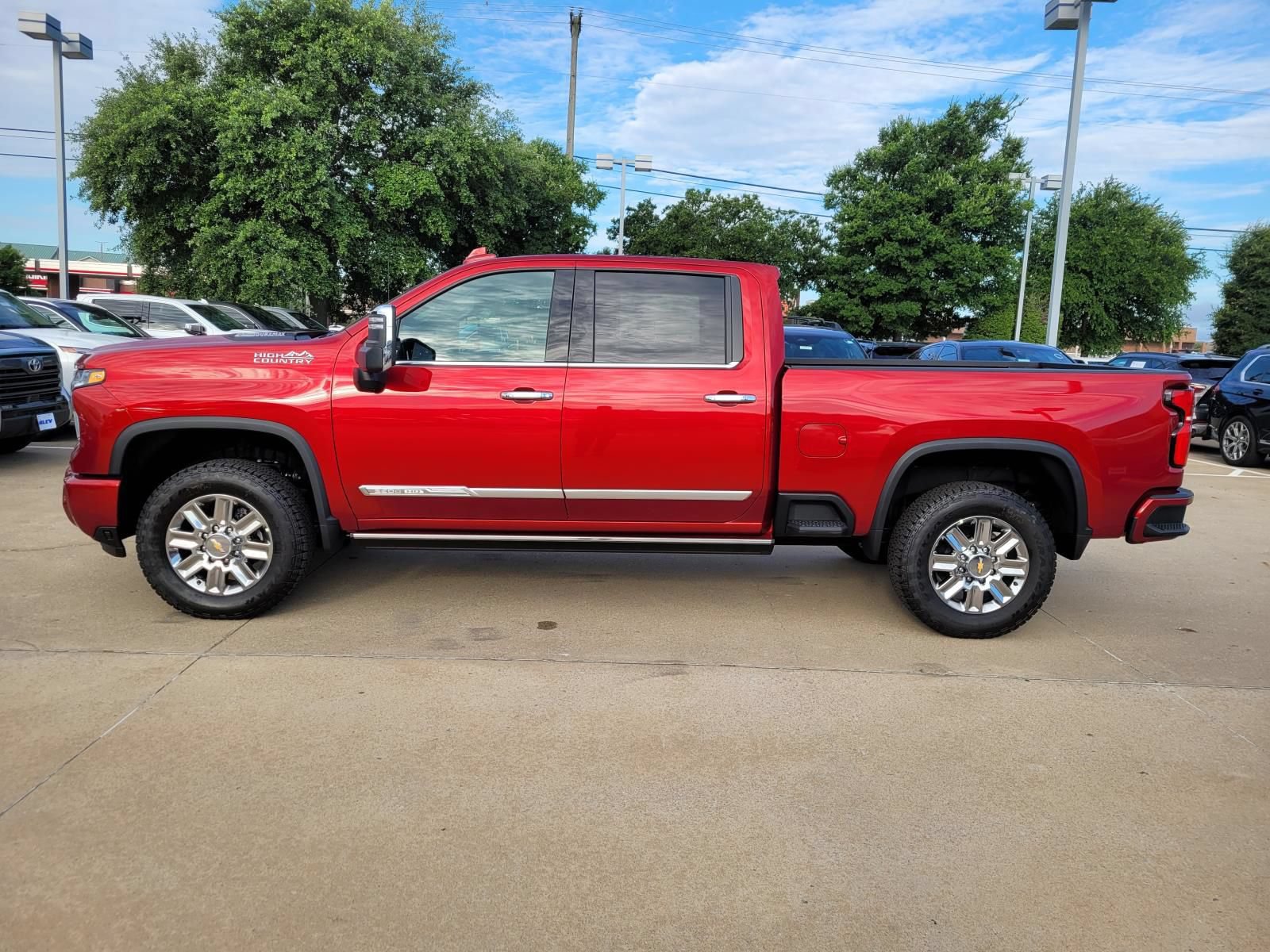 New 2026 Chevrolet Silverado 2500 High Country w/ High Country Premium Package AWD/4WD image 2