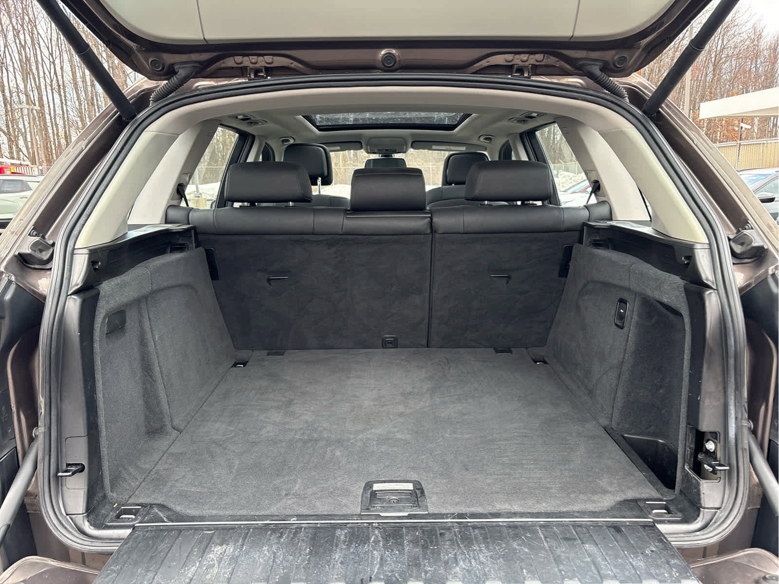 Used 2012 BMW X5 xDrive35i image 9