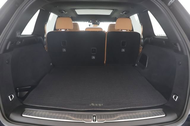 Used 2024 Jeep Grand Cherokee Summit image 32