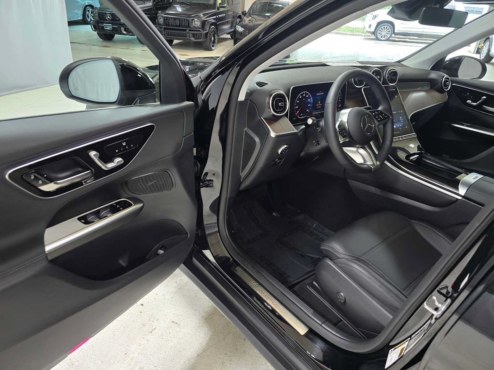 Certified 2025 Mercedes-Benz GLC 350e 4MATIC image 19