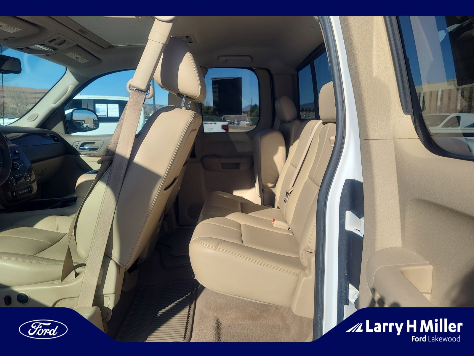 Used 2011 Chevrolet Silverado 1500 LTZ w/ LTZ Plus Package image 17