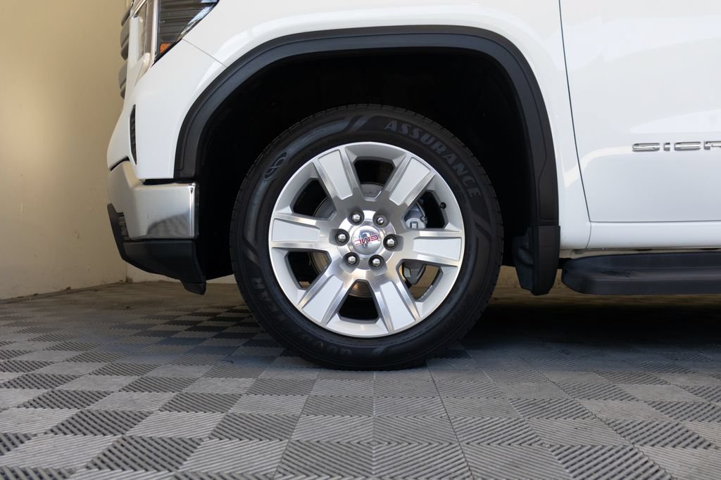 Used 2022 GMC Sierra 1500 SLE RWD image 9