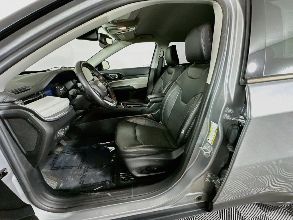 Certified 2022 Jeep Compass Limited AWD/4WD image 30