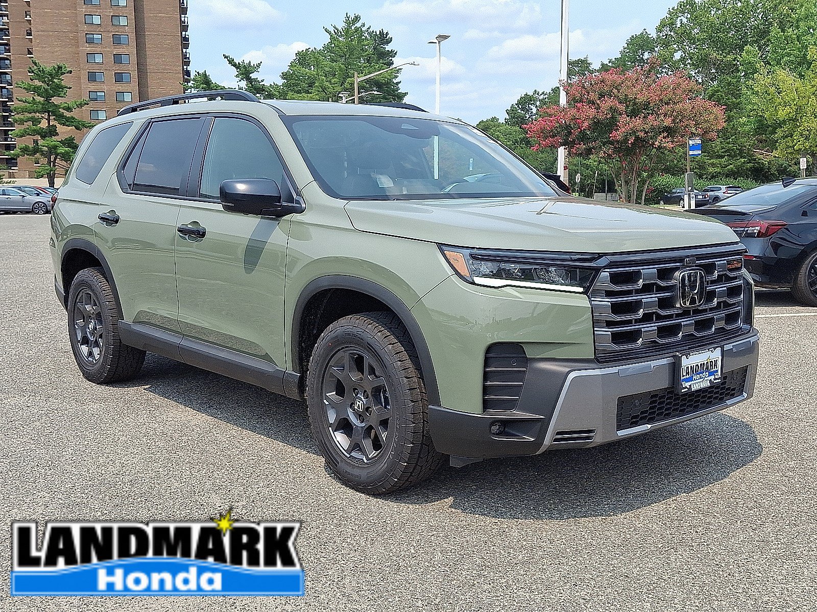 New 2026 Honda Pilot TrailSport image 2