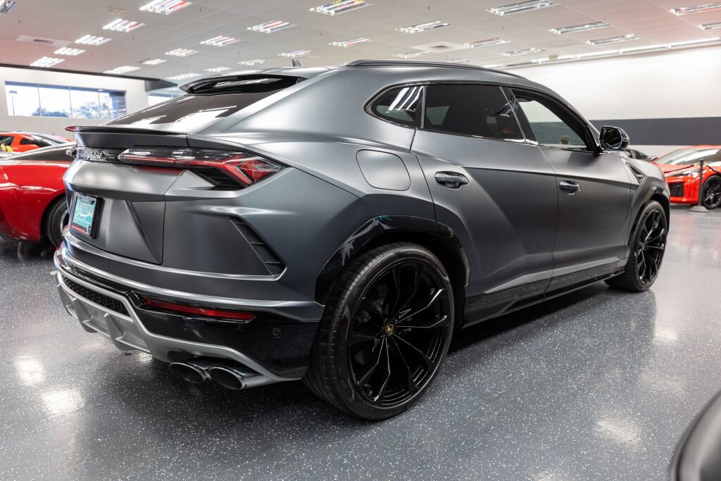 Used 2020 Lamborghini Urus image 5