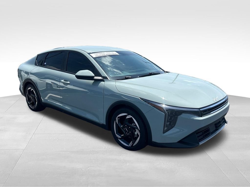 Certified 2025 Kia K4 EX FWD image 7