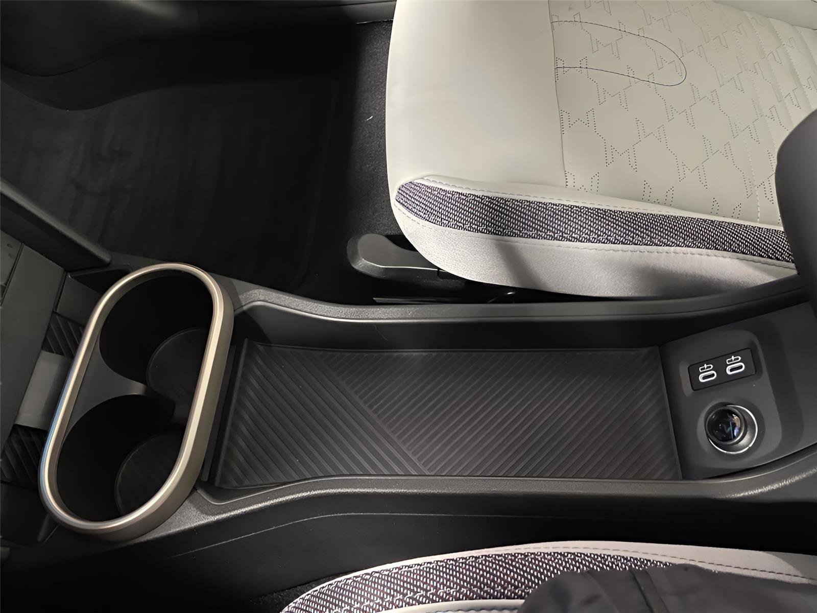 Used 2025 MINI Cooper 2-Door Hardtop image 20