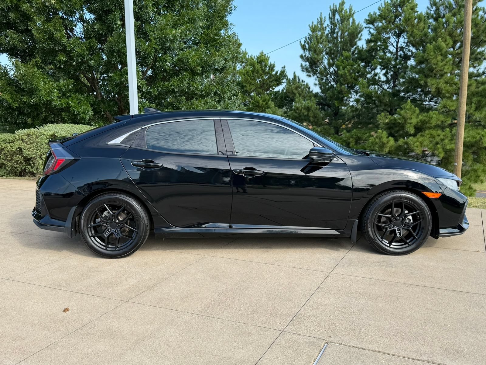 Used 2019 Honda Civic EX image 7