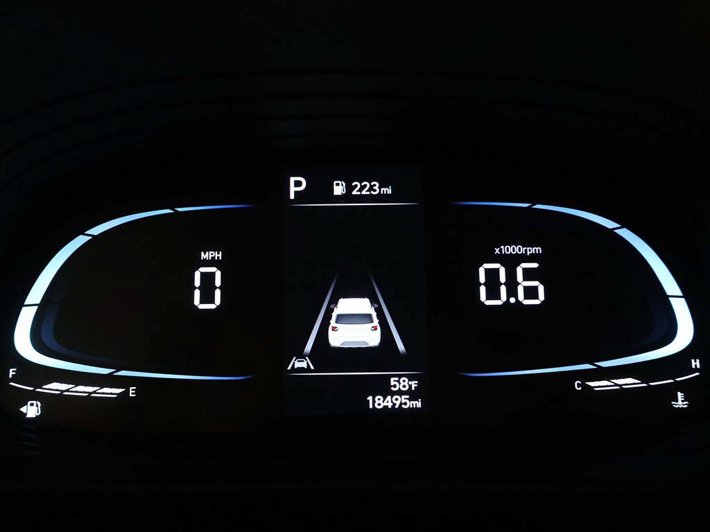 Certified 2024 Hyundai Venue Limited FWD image 34