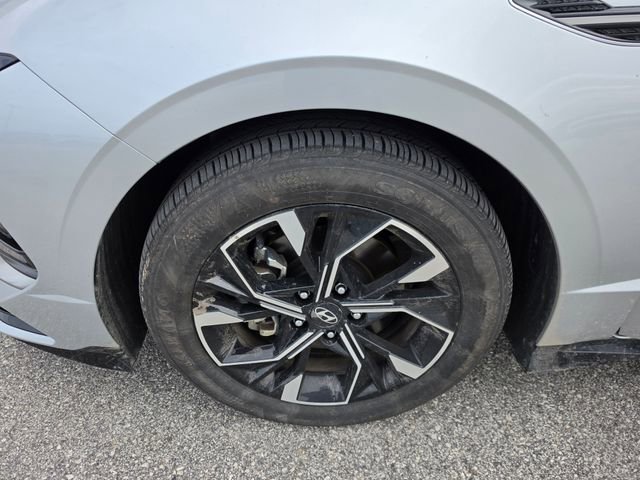 Used 2025 Hyundai Sonata SEL AWD/4WD image 17