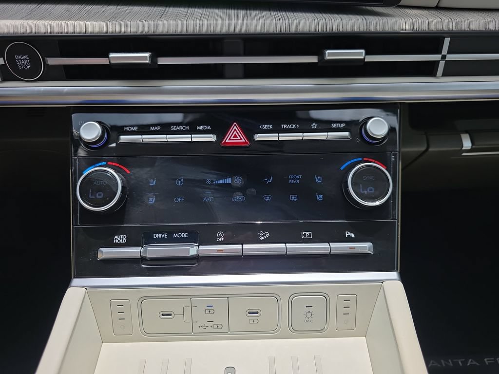 Certified 2025 Hyundai Santa Fe Calligraphy FWD image 26