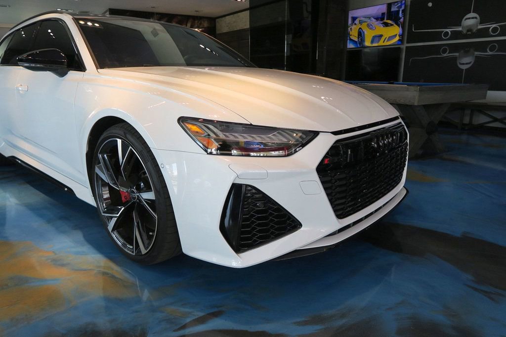 Used 2023 Audi RS 6 image 32