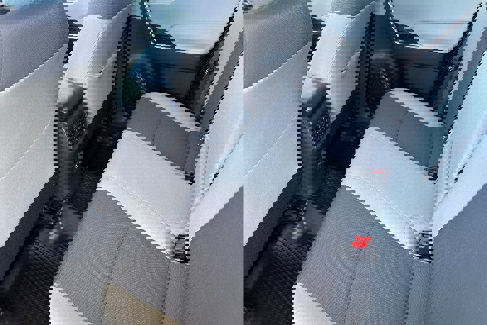 New 2025 Toyota RAV4 XLE image 14