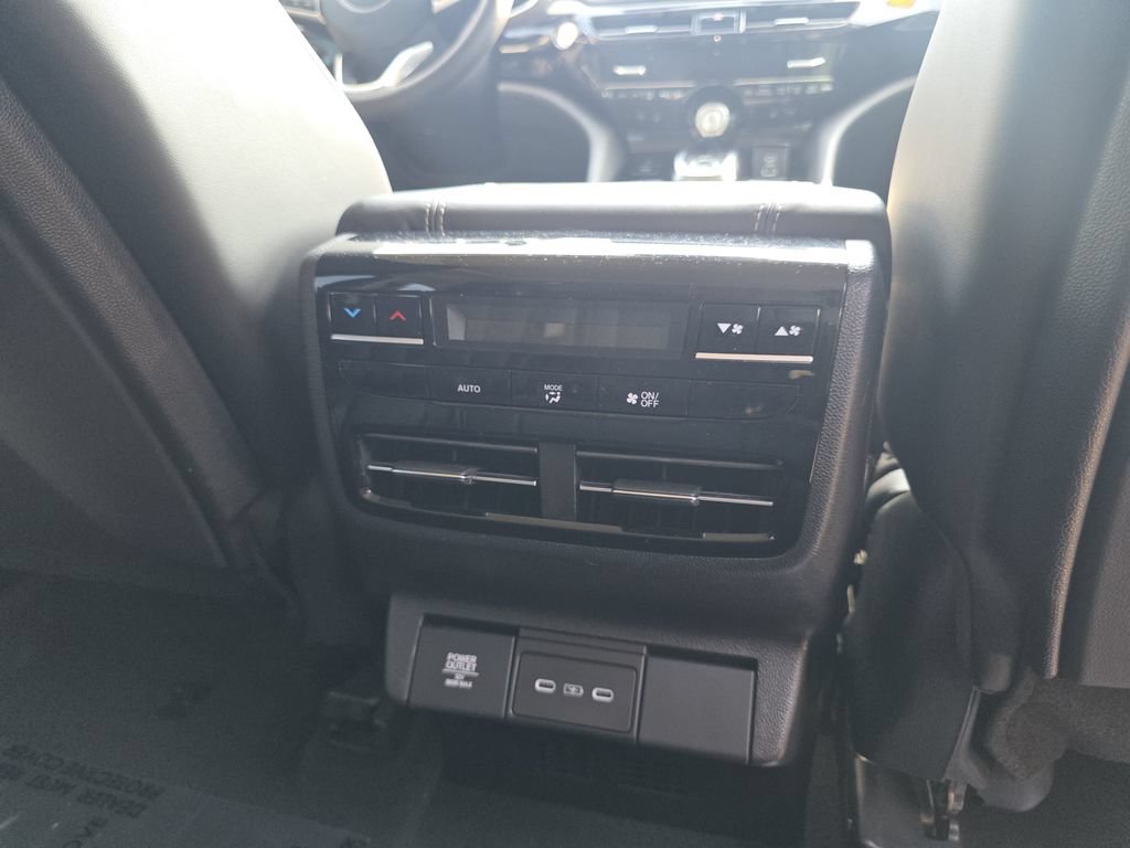 Used 2025 Acura MDX SH-AWD w/ Technology Package image 27