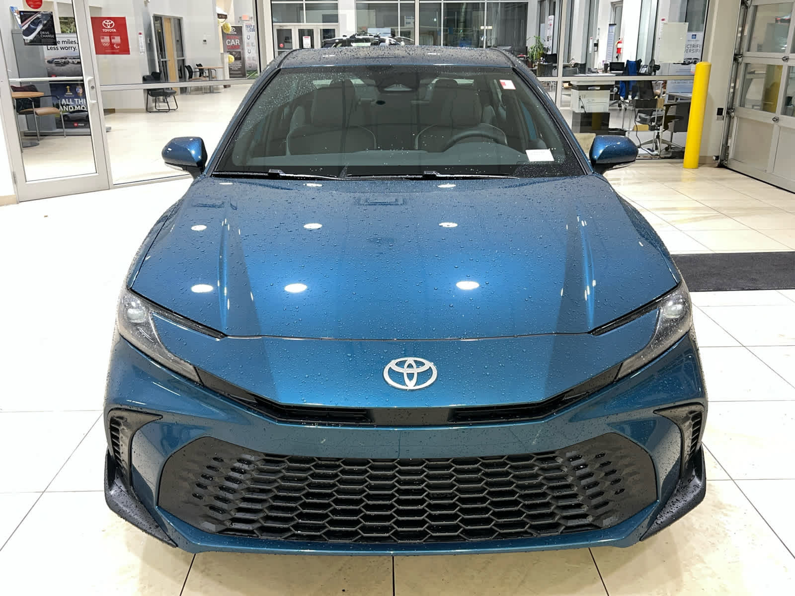 New 2026 Toyota Camry SE w/ Convenience Package image 3