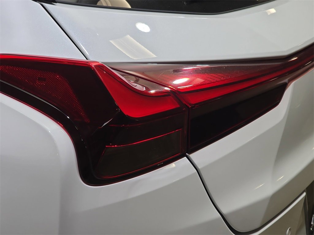 Used 2024 Lexus UX 250h F Sport image 35