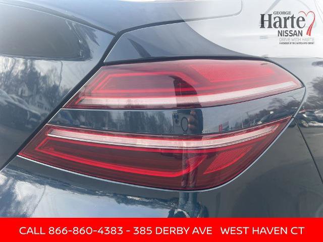 Used 2024 Genesis G70 2.5T image 16