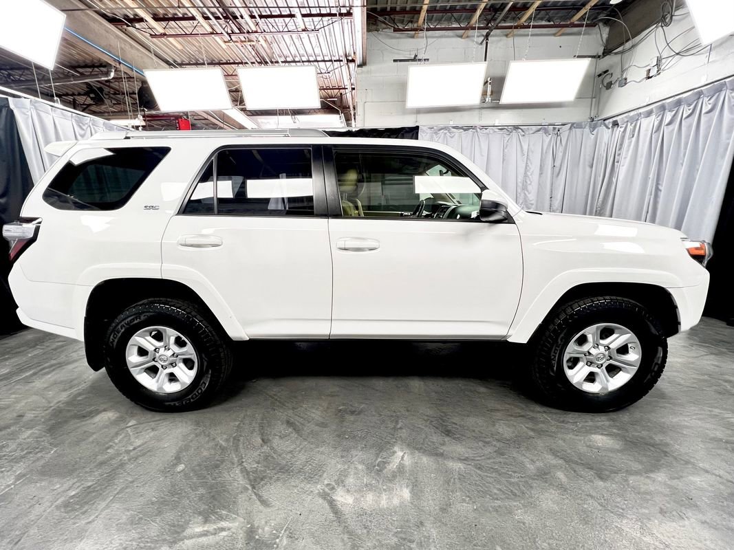 Used 2017 Toyota 4Runner SR5 image 9