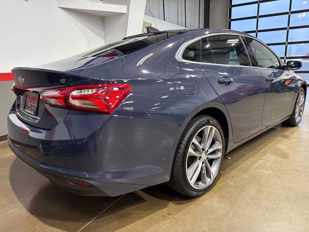 Used 2025 Chevrolet Malibu LT image 35