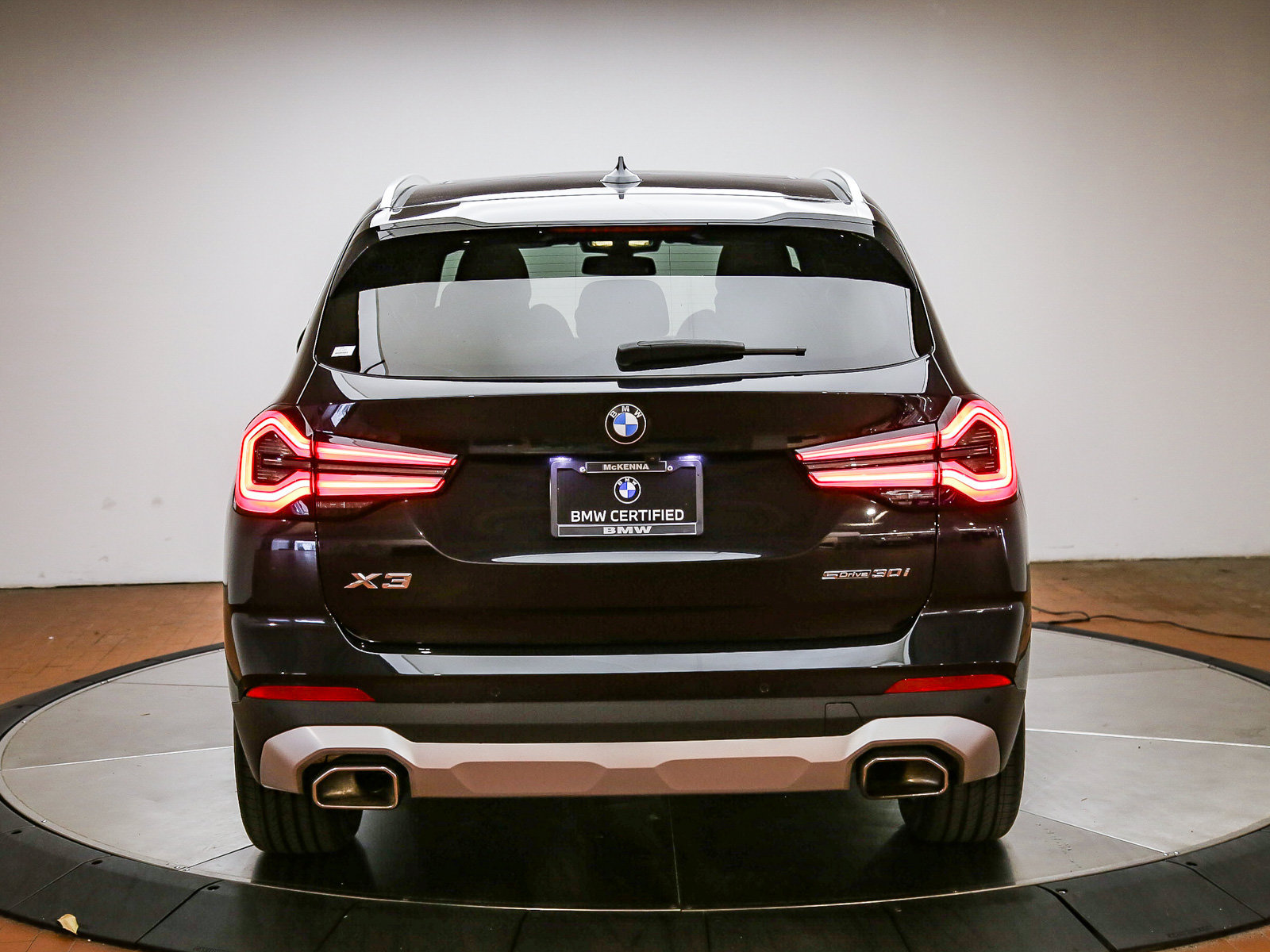 Used 2024 BMW X3 sDrive30i w/ Convenience Package RWD image 6