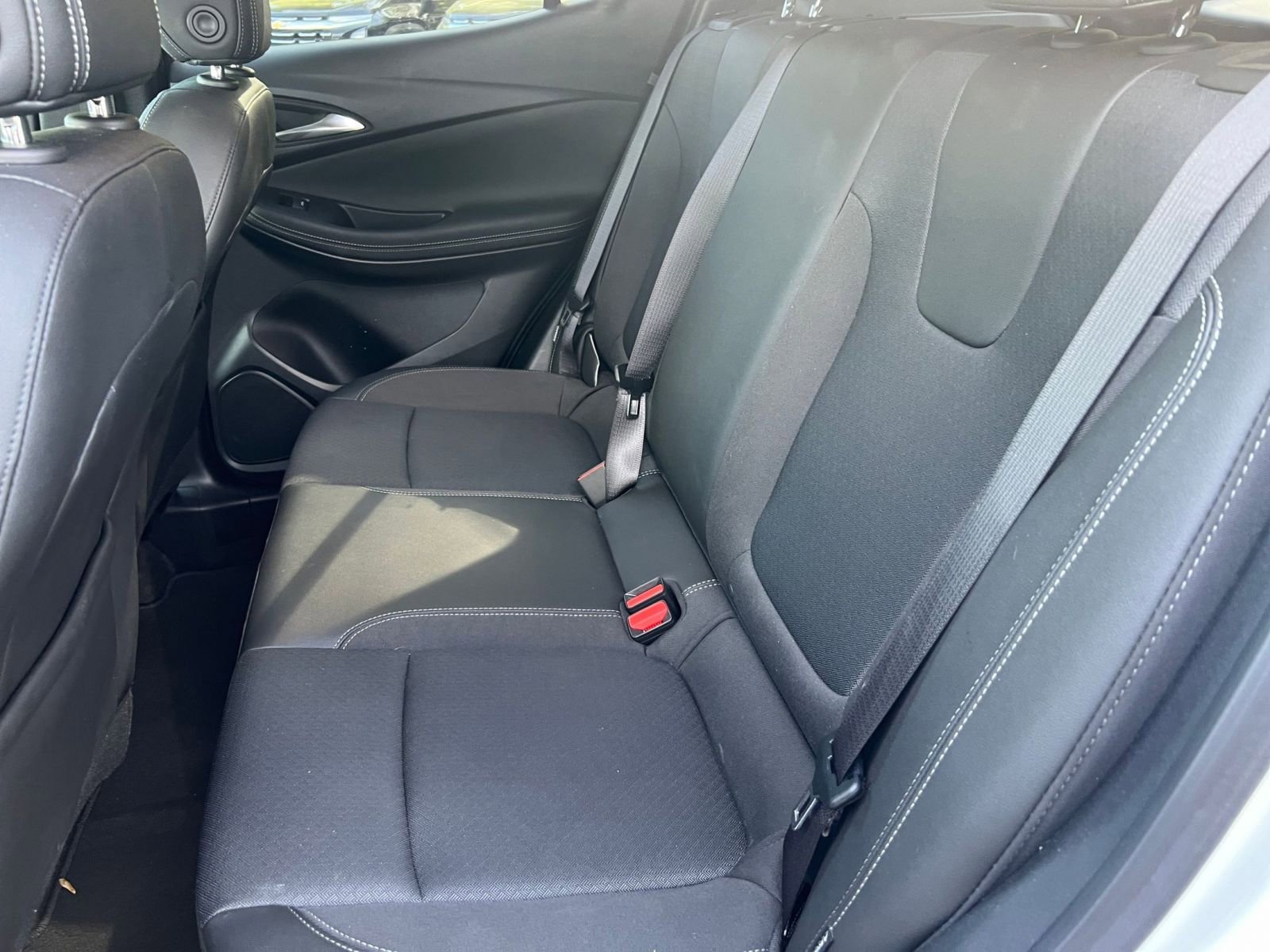 Used 2025 Buick Encore GX Preferred image 33