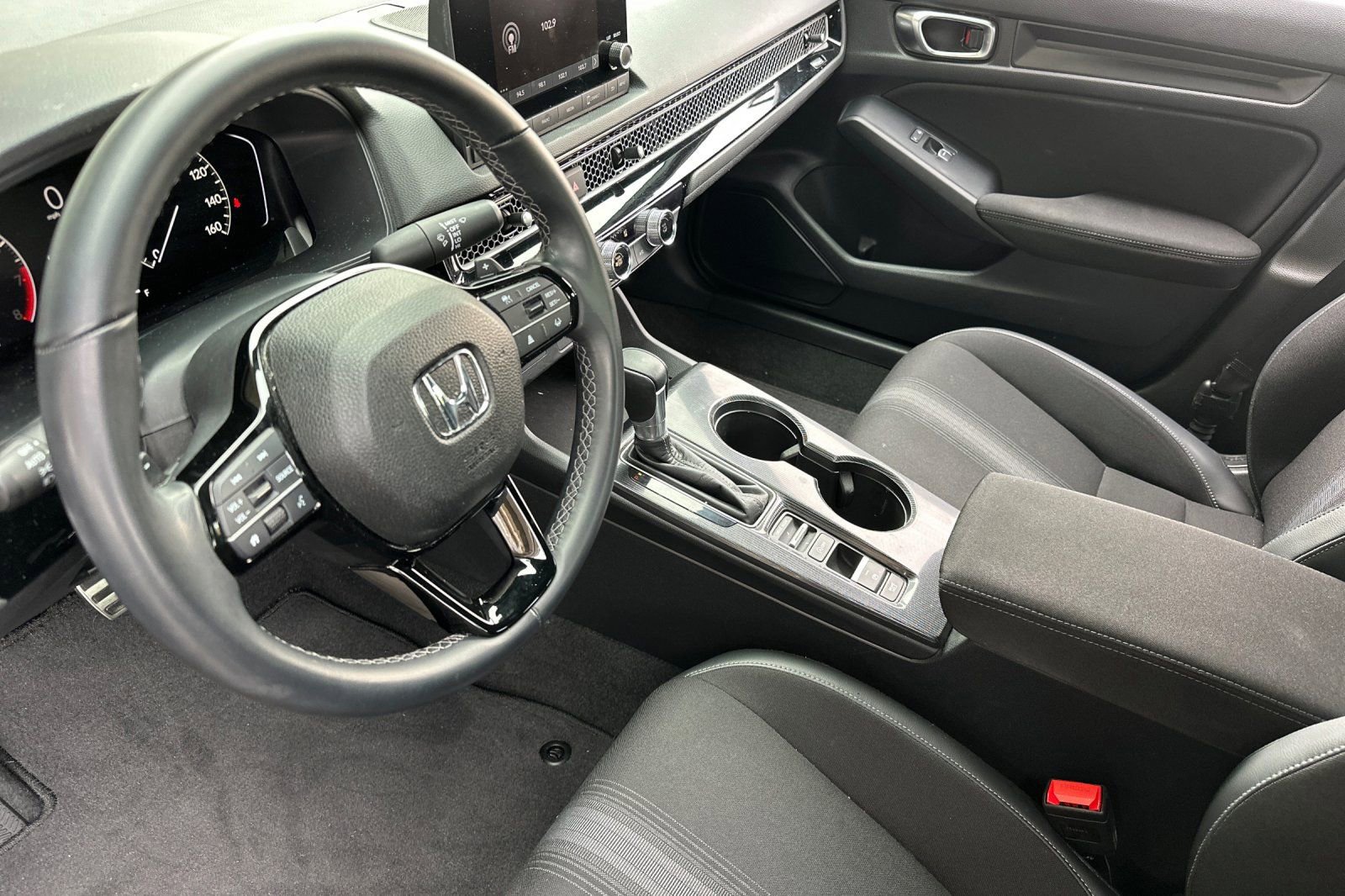 Used 2022 Honda Civic Sport image 6
