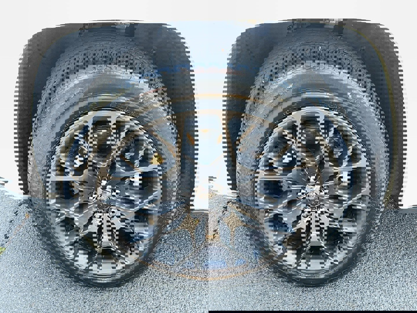 Used 2023 Jeep Grand Cherokee L Summit image 9