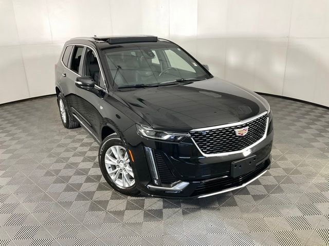 Certified 2025 Cadillac XT6 Luxury image 37