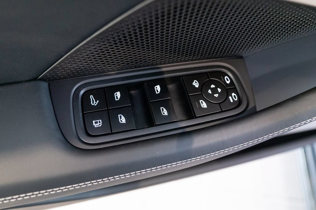 New 2026 Porsche Panamera 4 E-Hybrid AWD/4WD image 18