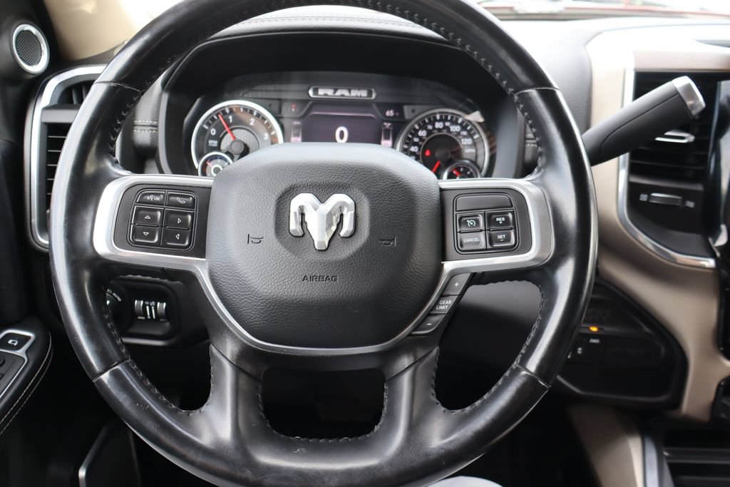 Used 2022 RAM 3500 Laramie AWD/4WD image 6