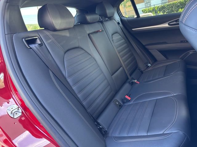 New 2025 Alfa Romeo Stelvio Sprint image 17