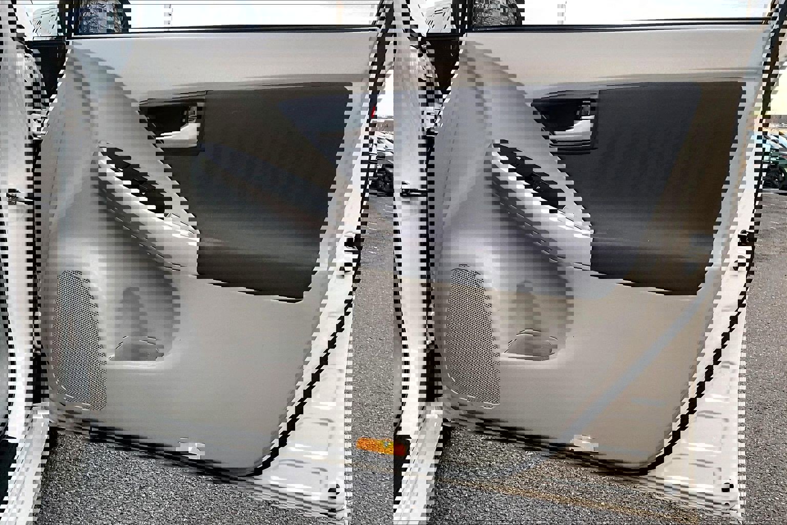 Used 2011 Toyota Prius image 21