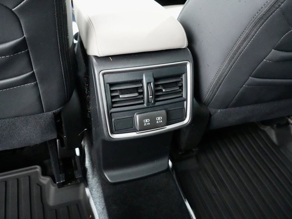 Used 2020 Subaru Forester Limited w/ Popular Package #3 image 30