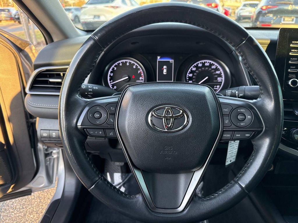 Used 2022 Toyota Camry SE image 41