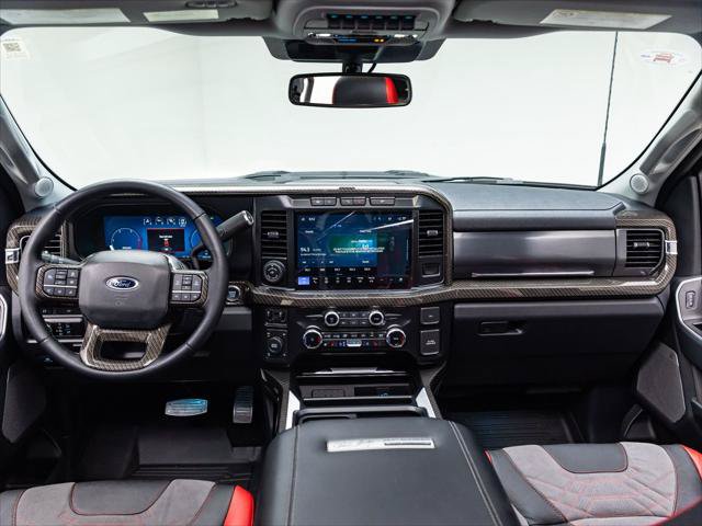 Used 2024 Ford F250 Lariat w/ Lariat Ultimate Package AWD/4WD image 21