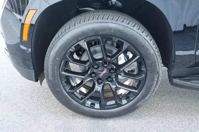 New 2026 GMC Yukon XL Elevation AWD/4WD image 12