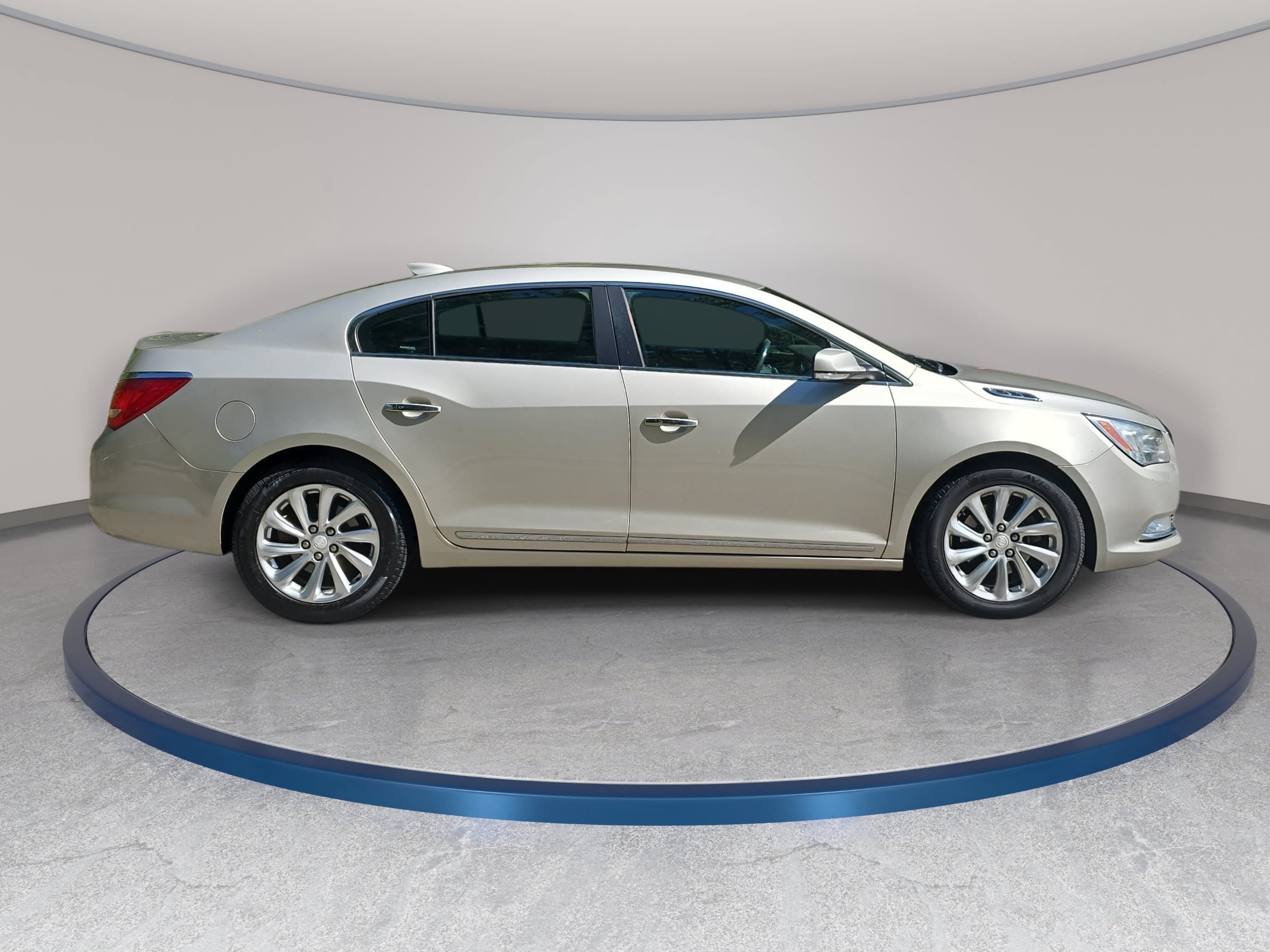 Used 2015 Buick LaCrosse Leather FWD image 4