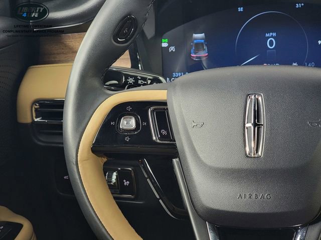 Used 2023 Lincoln Corsair Reserve w/ Equipment Group 201A image 28