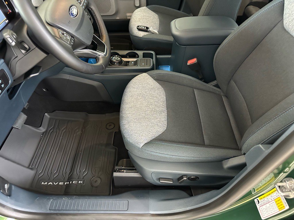 New 2025 Ford Maverick XLT w/ XLT Luxury Package image 19