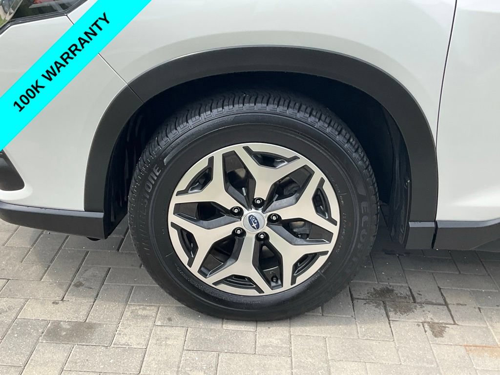 Certified 2024 Subaru Forester Premium AWD/4WD image 46