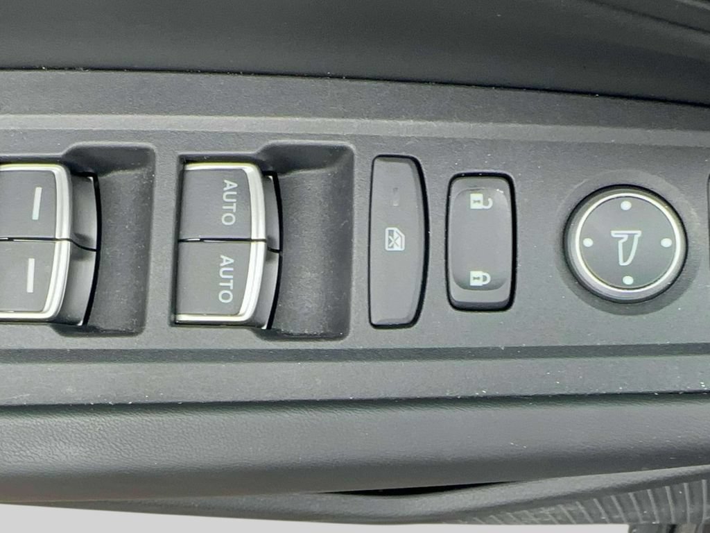 Certified 2023 Honda Accord EX image 13