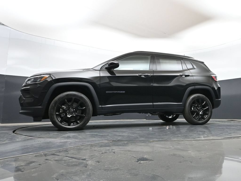 New 2026 Jeep Compass Latitude AWD/4WD image 48