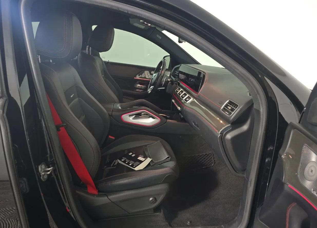 Used 2021 Mercedes-Benz GLE 53 AMG 4MATIC Coupe w/ Parking Assistance Package image 52