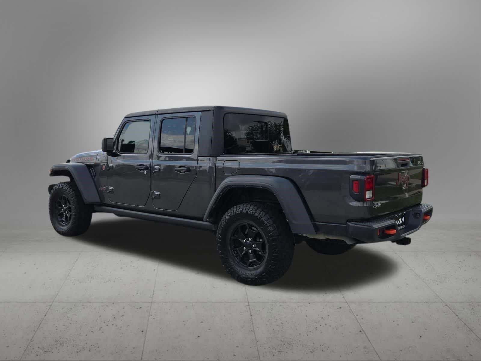 Used 2022 Jeep Gladiator Mojave w/ Trailer Tow Package AWD/4WD image 4