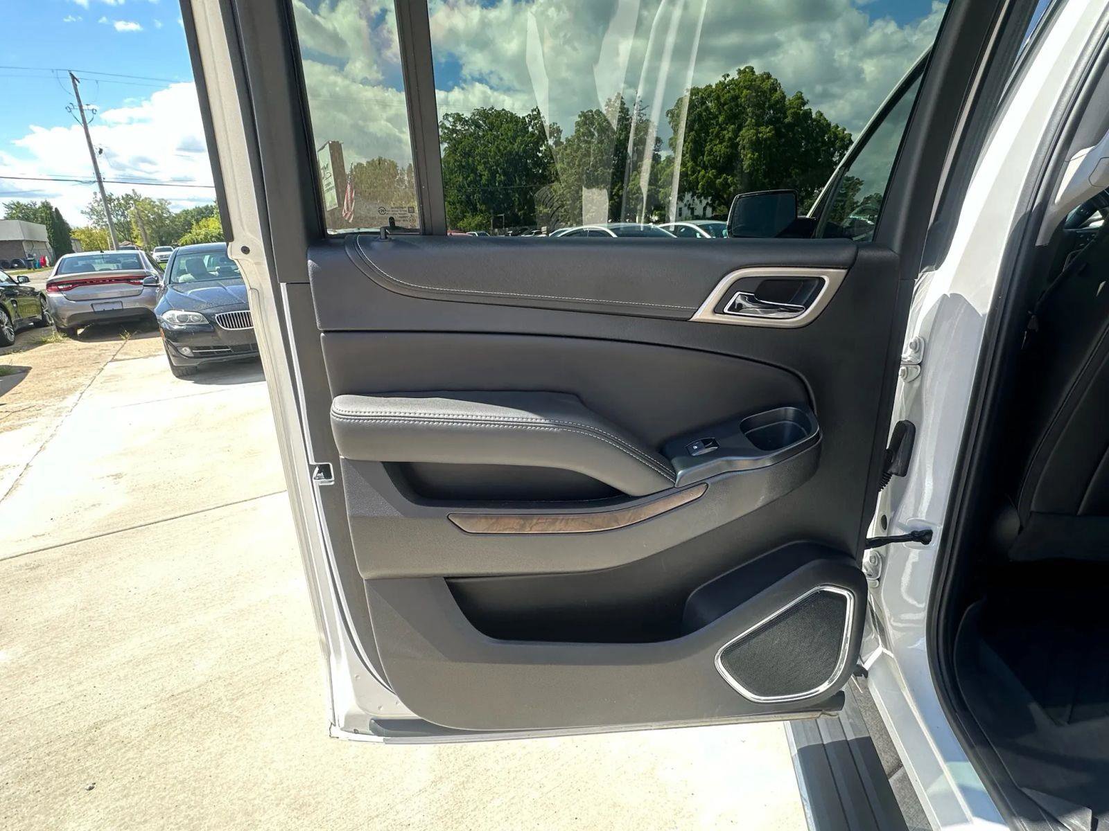 Used 2018 GMC Yukon XL Denali w/ Denali Ultimate Package image 69