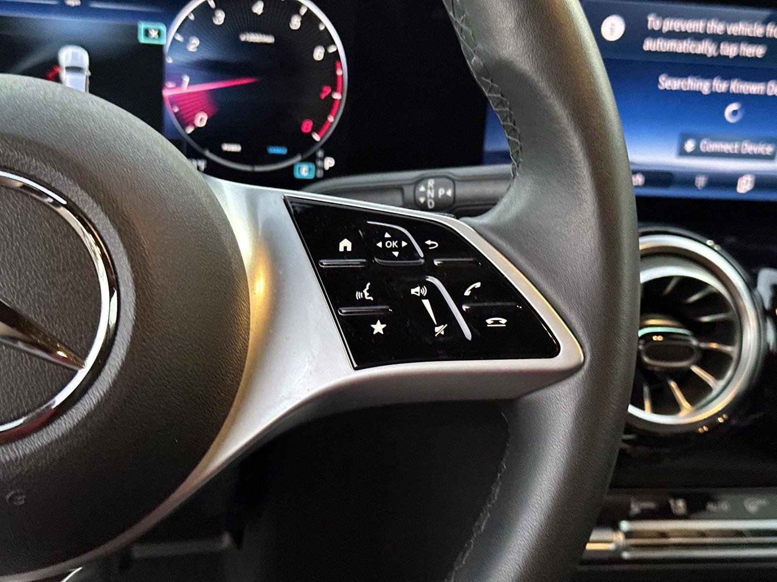 Certified 2025 Mercedes-Benz GLB 250 GLB 250 image 27