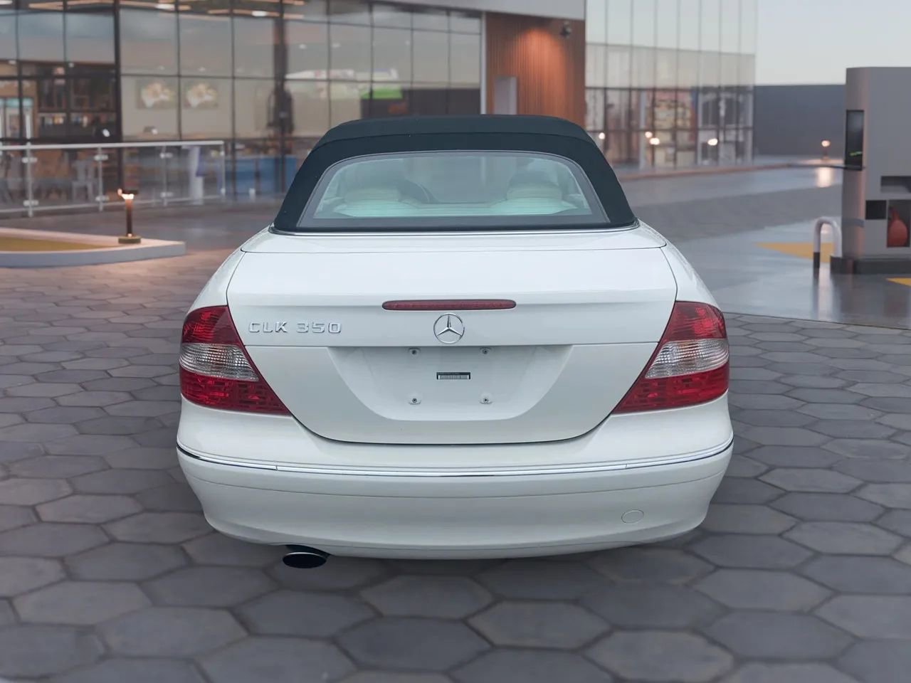 Used 2009 Mercedes-Benz CLK 350 Cabriolet image 12