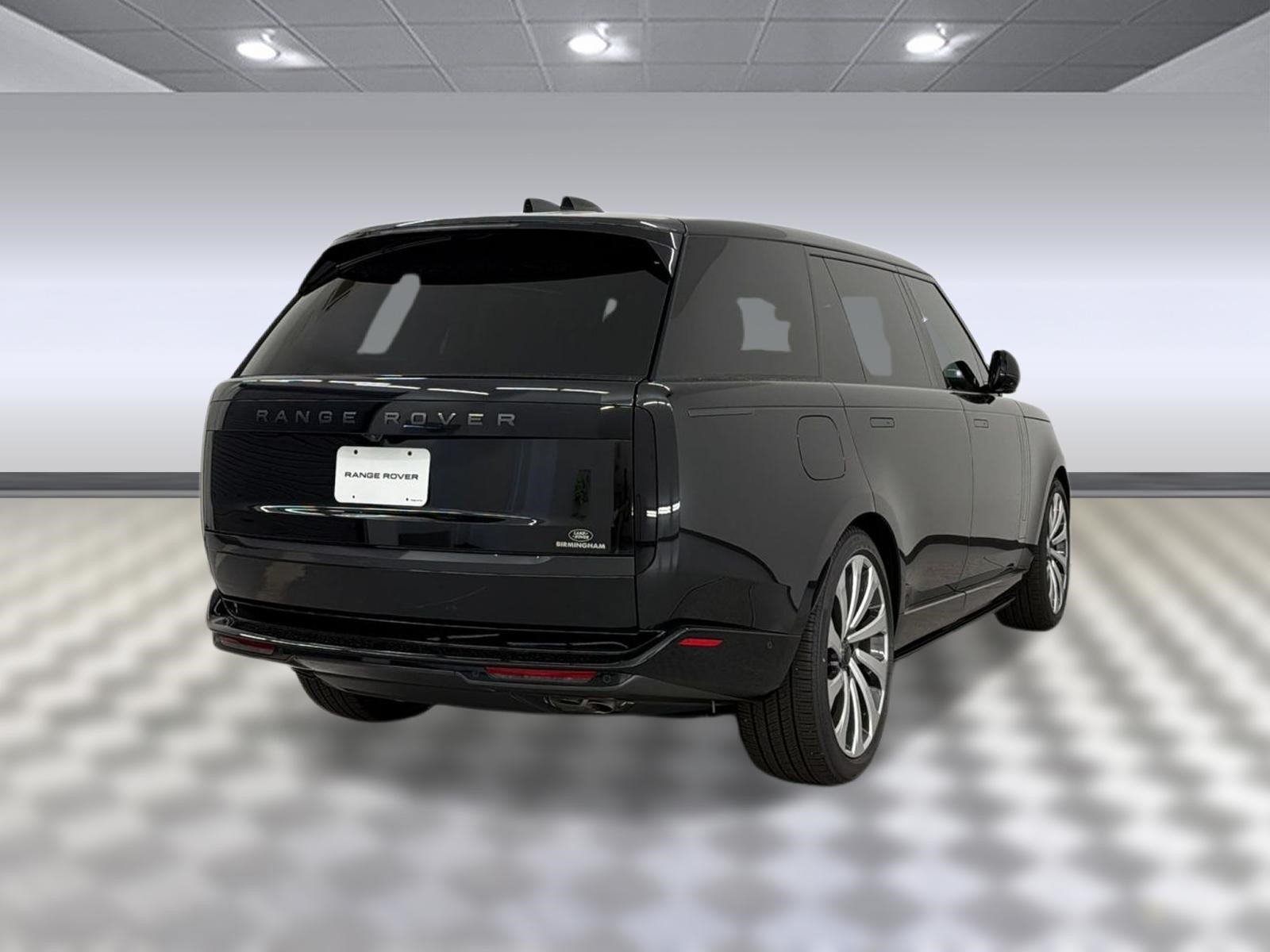 New 2026 Land Rover Range Rover Long Wheelbase SE AWD/4WD image 9
