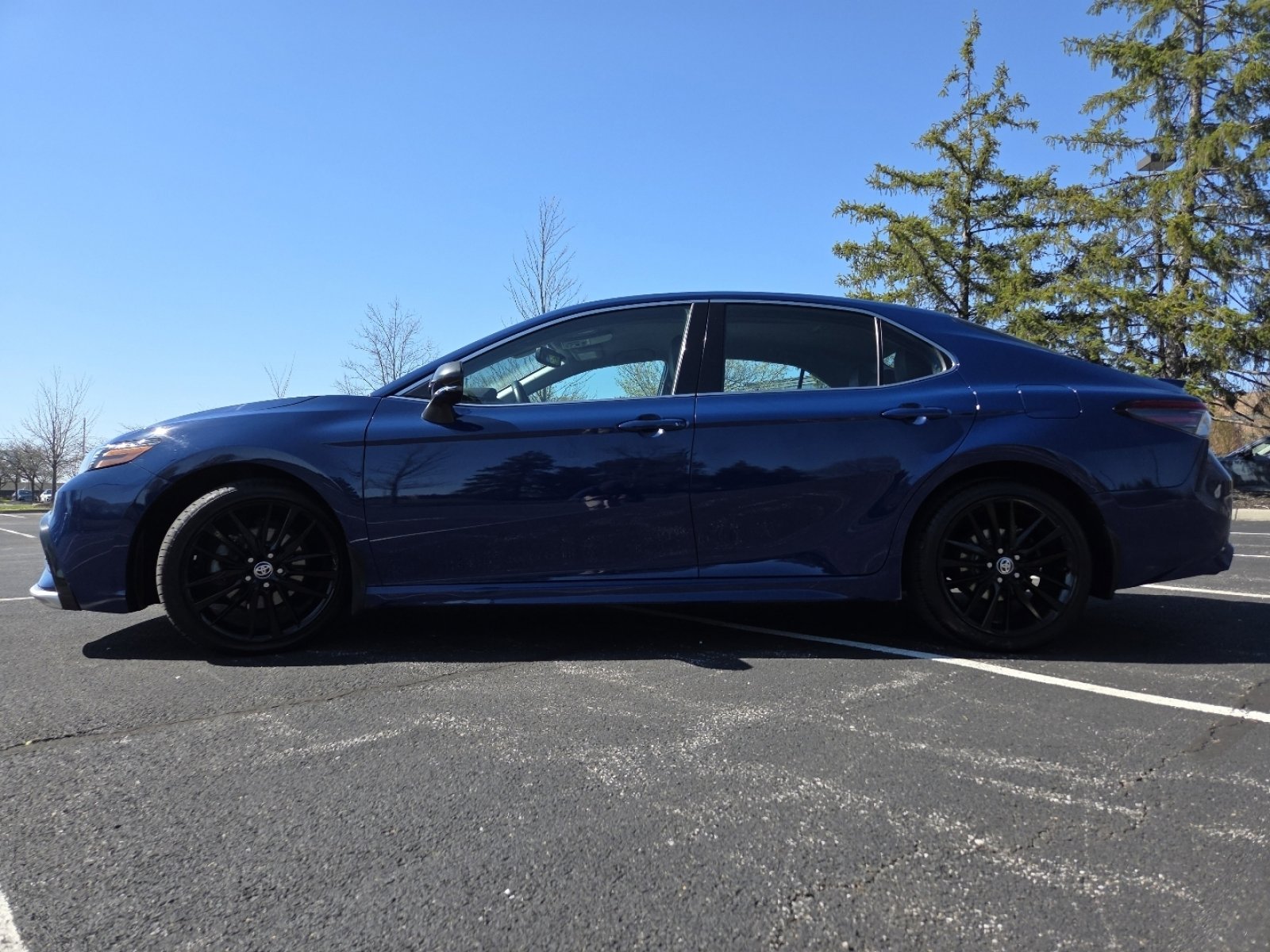 Used 2023 Toyota Camry XSE w/ Cold Weather Package image 19