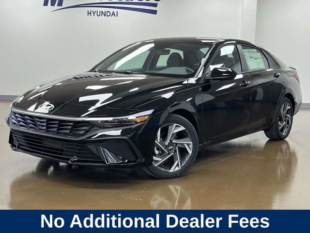 Used 2025 Hyundai Elantra Sport w/ Cargo Package